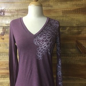 Prana mauve tattoo print long sleeve shirt Small